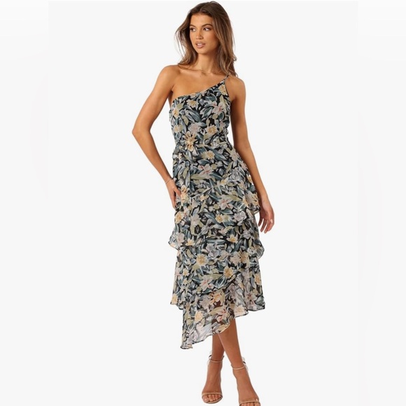 Petal & Pup Dresses & Skirts - PETAL & PUP - AMREN DRESS - Floral One Shoulder Midi Dress Size 6  NWOT